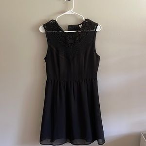 H&M Black dress US size 8